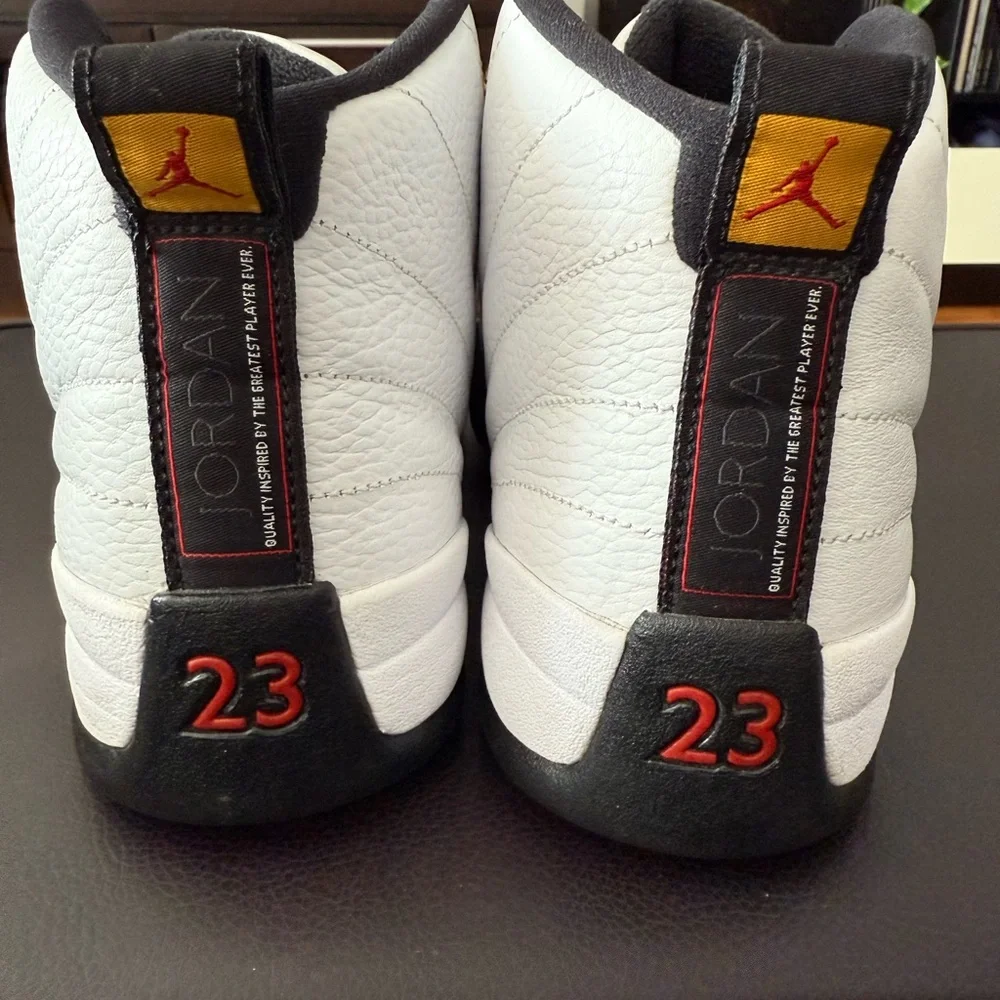 2013 Air Jordan 12 Retro “Taxi” White and Black Classic Sneakers - Picture 6 of 9